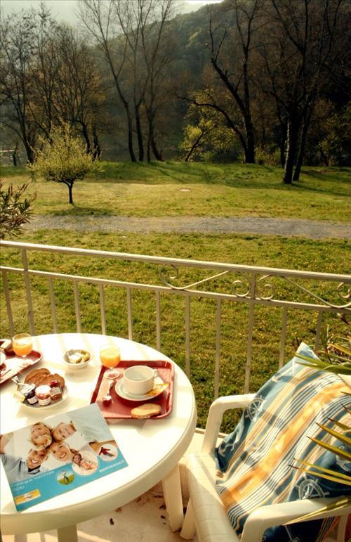 Vacanceole - Le Domaine De Chames - Pont D'Arc Vallon-Pont-d'Arc Restaurant photo